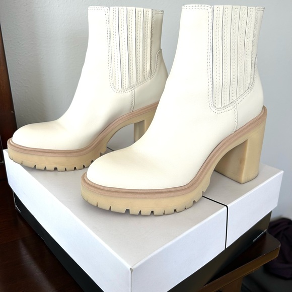 Dolce vita Caster H20 Booties Sz 7 Ivory Leather, used twice - Picture 8 of 14